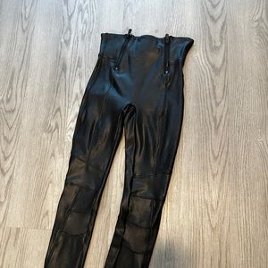 Spanx faux leather zipper detail leggings. Completely undamaged.